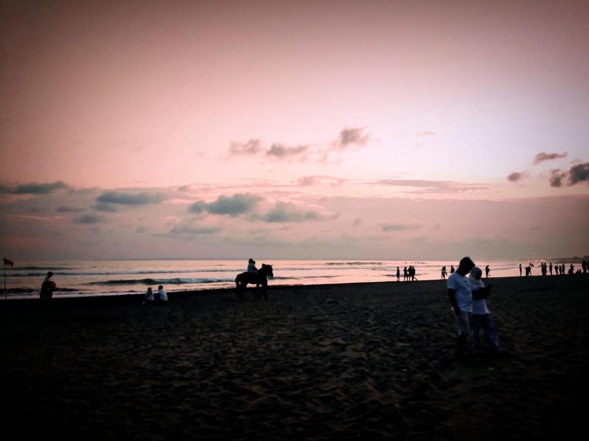 Long Beach Hotel Pangandaran Luaran gambar