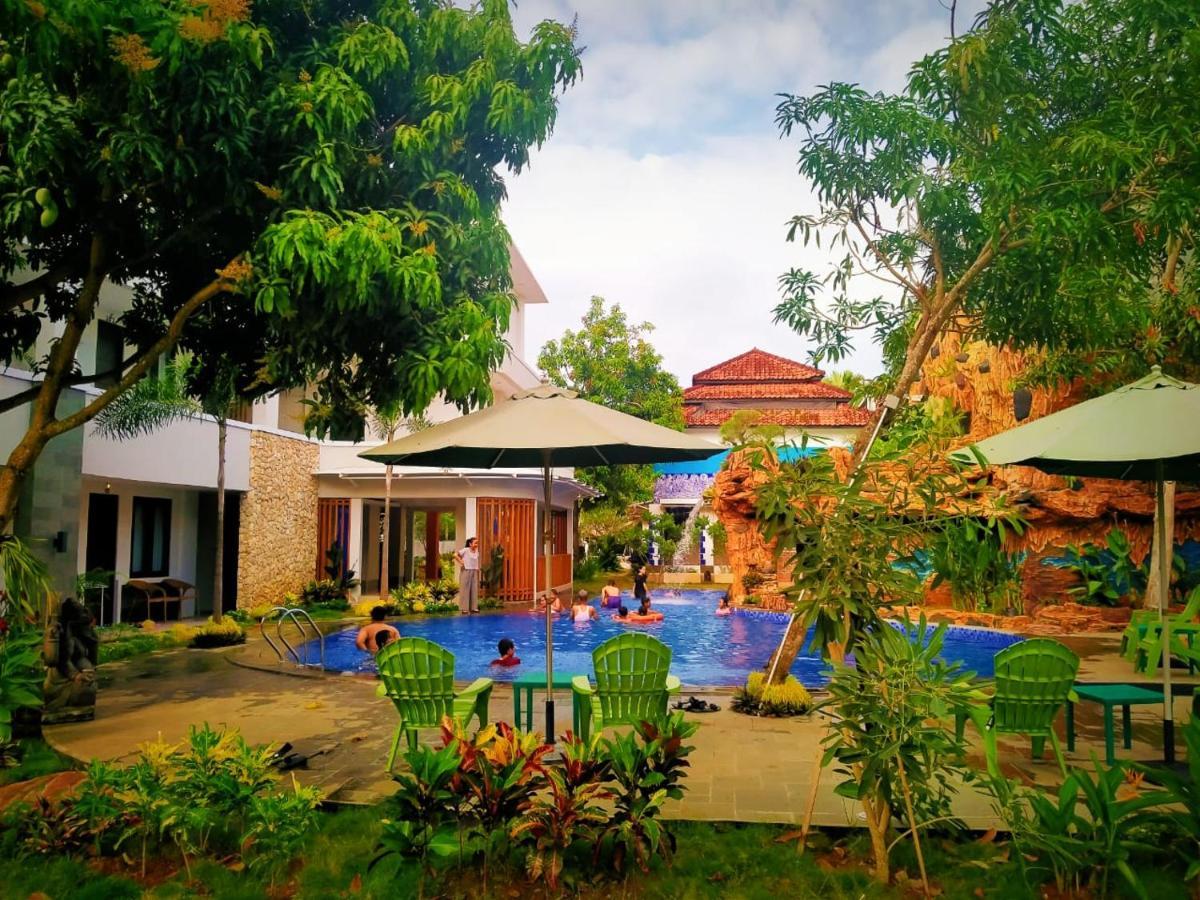 Long Beach Hotel Pangandaran Luaran gambar