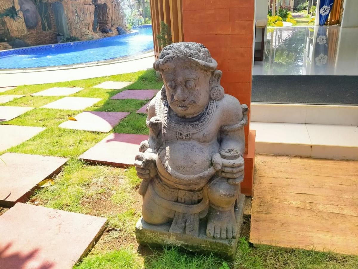 Long Beach Hotel Pangandaran Luaran gambar